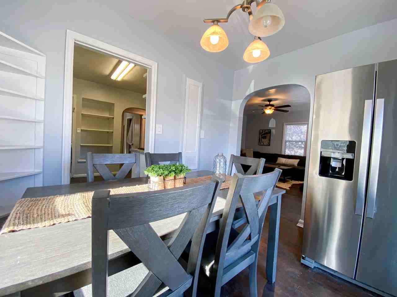 673 E 350 N - Photo 5 of 13