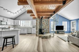 featured image of 25 El Caballo Trl