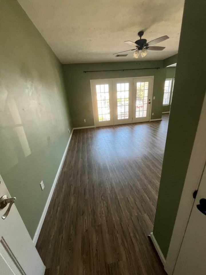 804 Churchill Xing - Photo 7 of 16