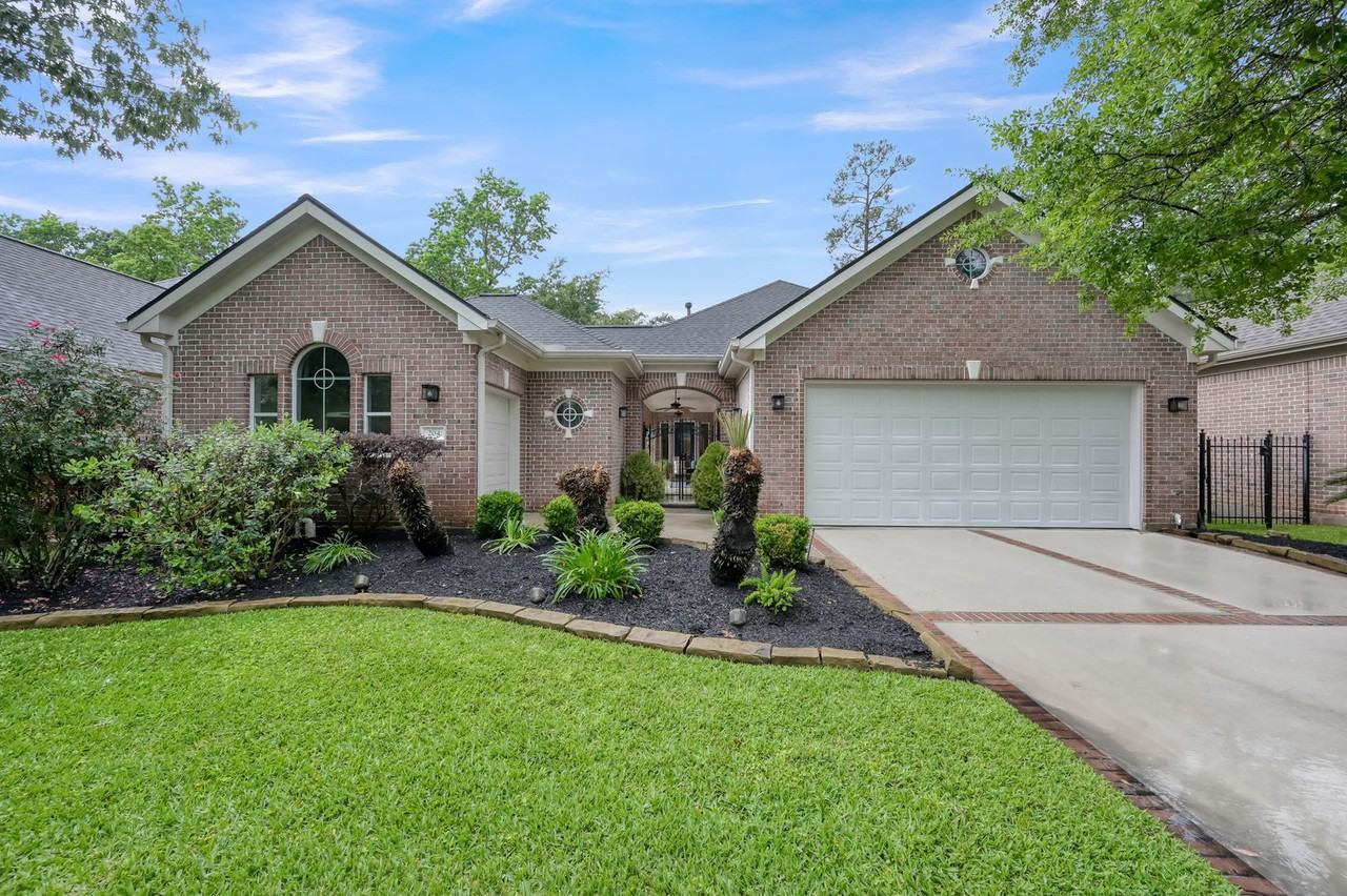 204 W Pines Dr - Photo 3 of 38