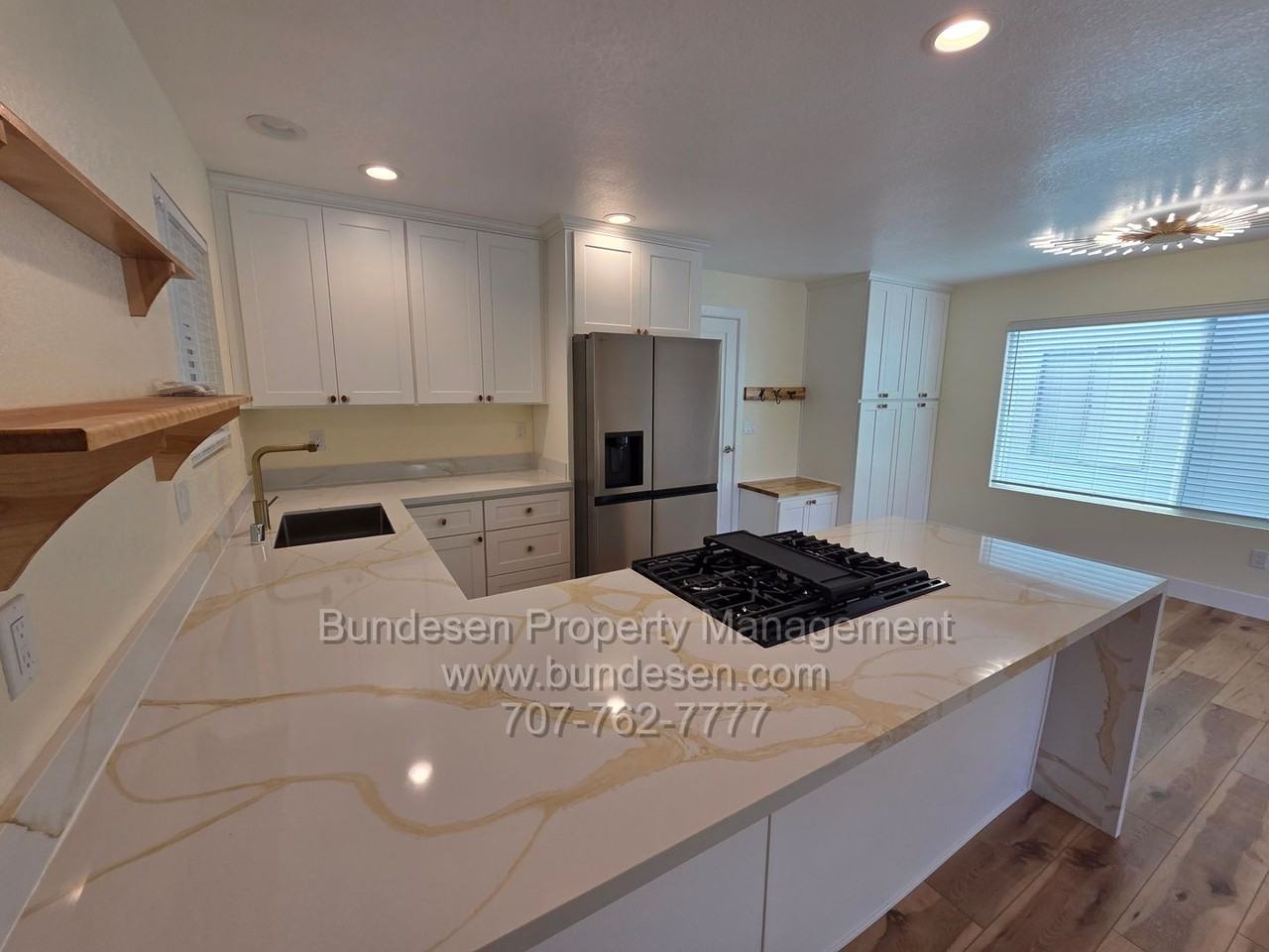 8023 Washington Ave - Photo 4 of 16