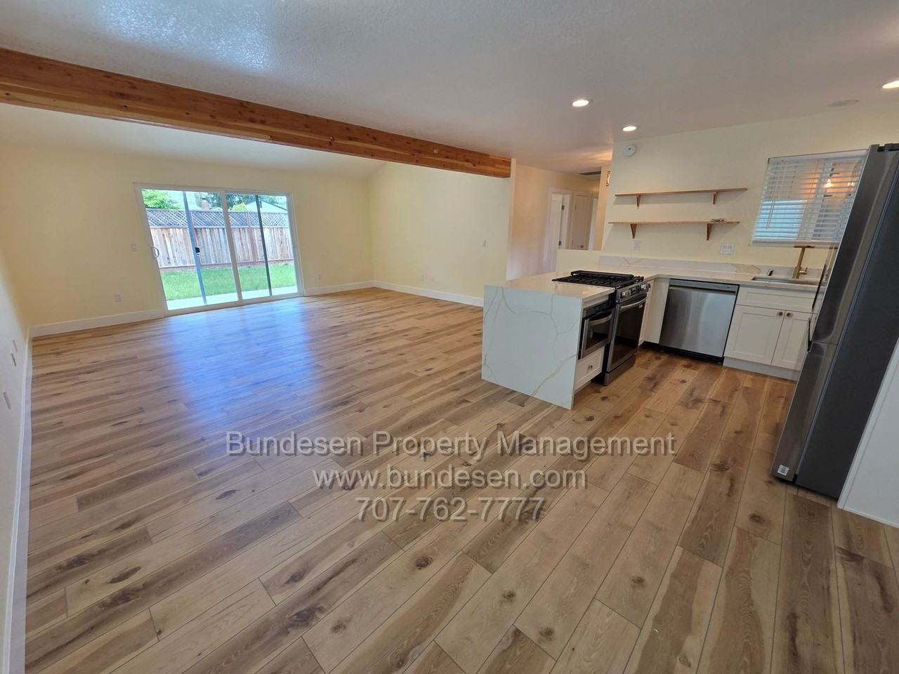 8023 Washington Ave - Photo 6 of 16