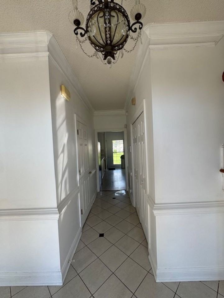 103 Jessica Pl - Photo 2 of 21