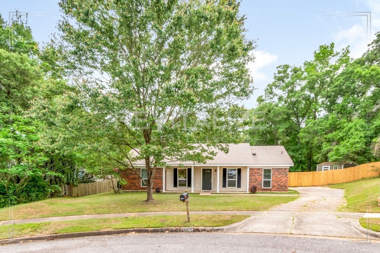 1724 Rustic Wood Ct - Photo 3 of 42