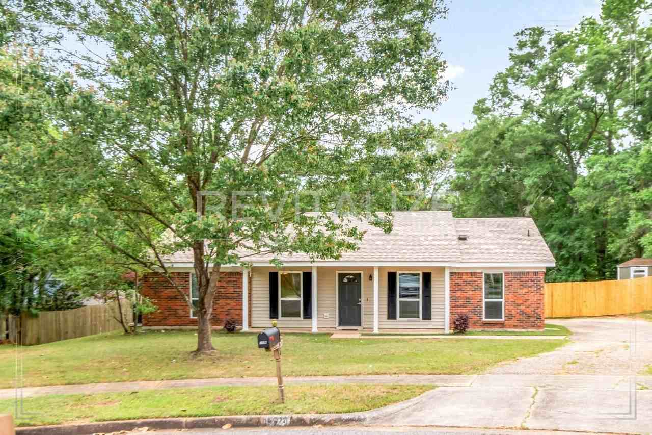 1724 Rustic Wood Ct - Photo 4 of 42