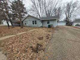 featured image of 822 Dwight St