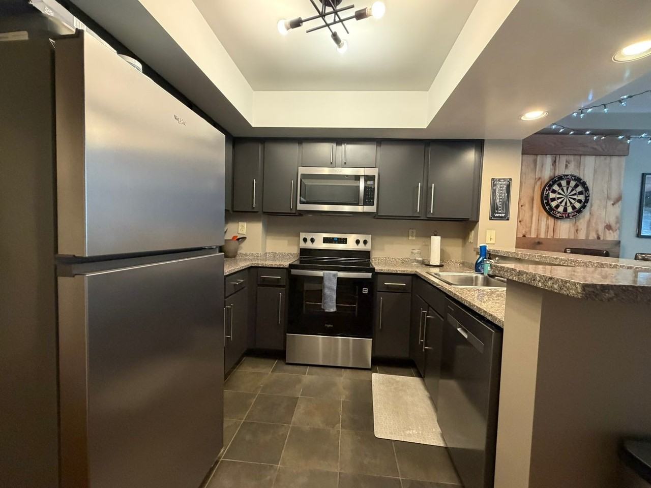 1735 Lake Ave #805 - Photo 3 of 13