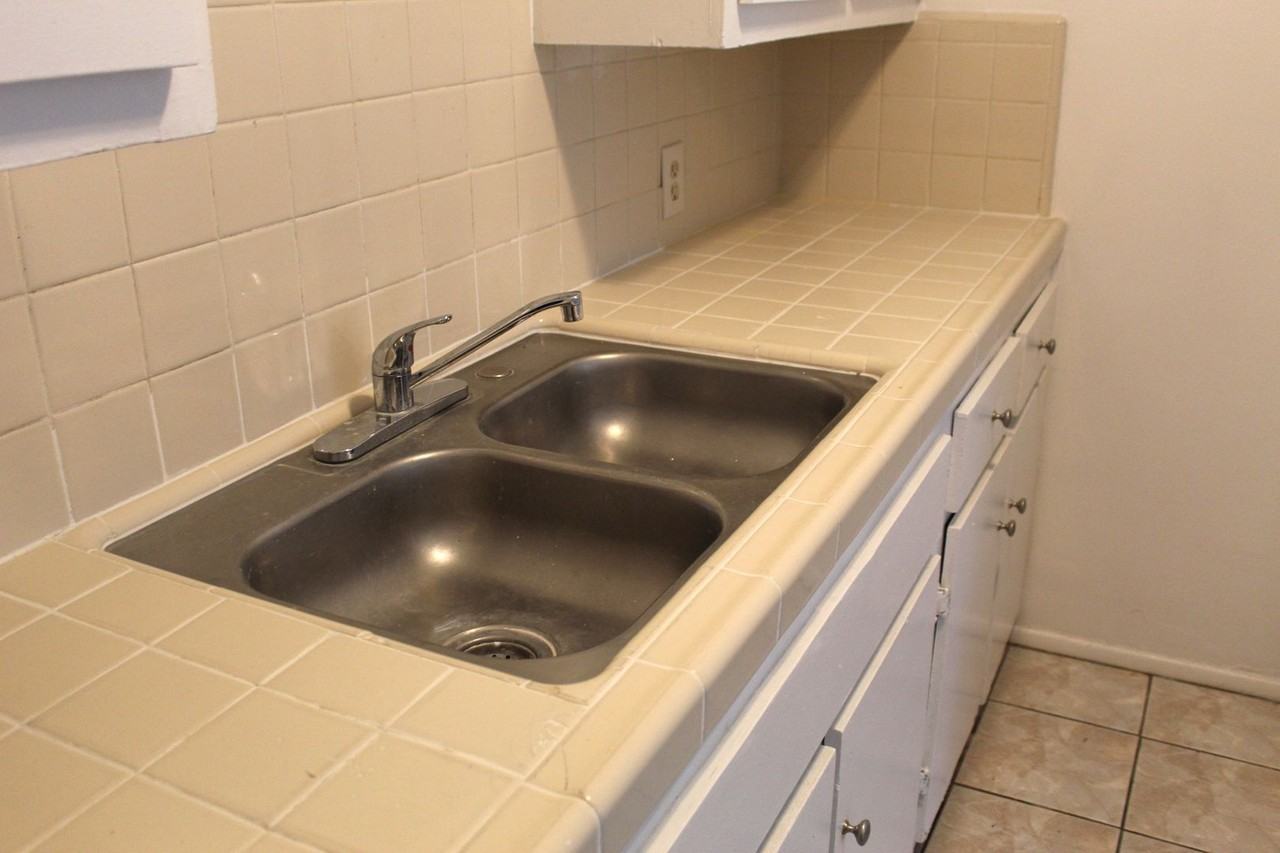 2625 Miria Dr - Photo 5 of 19