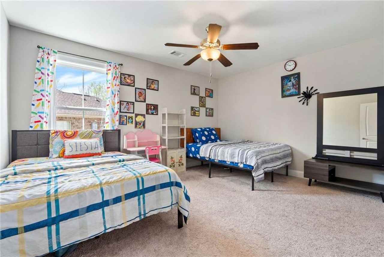 1817 Armistead Ln - Photo 7 of 12