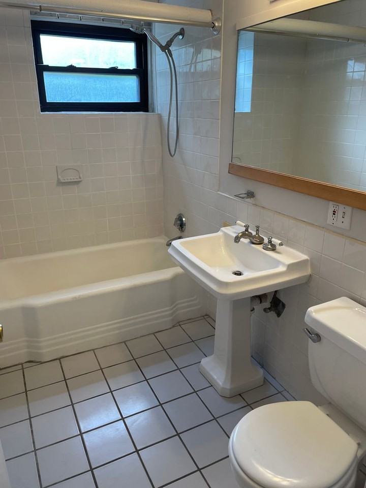 77 Pleasant St - Photo 2 of 10