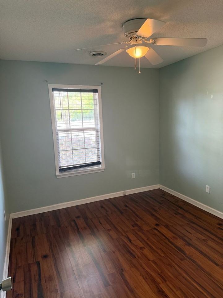 1126 Welborn Rd - Photo 3 of 10