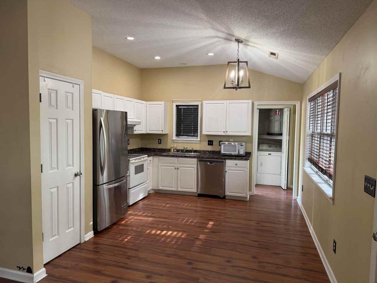 1126 Welborn Rd - Photo 6 of 10