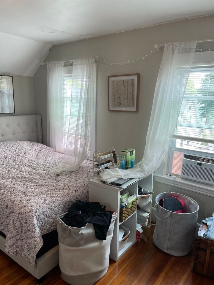 75 Bigelow St - Photo 7 of 17