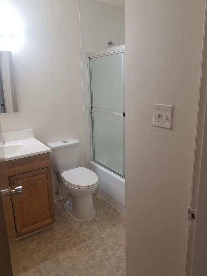 204, 10824-112 Street NW - Photo 4 of 11