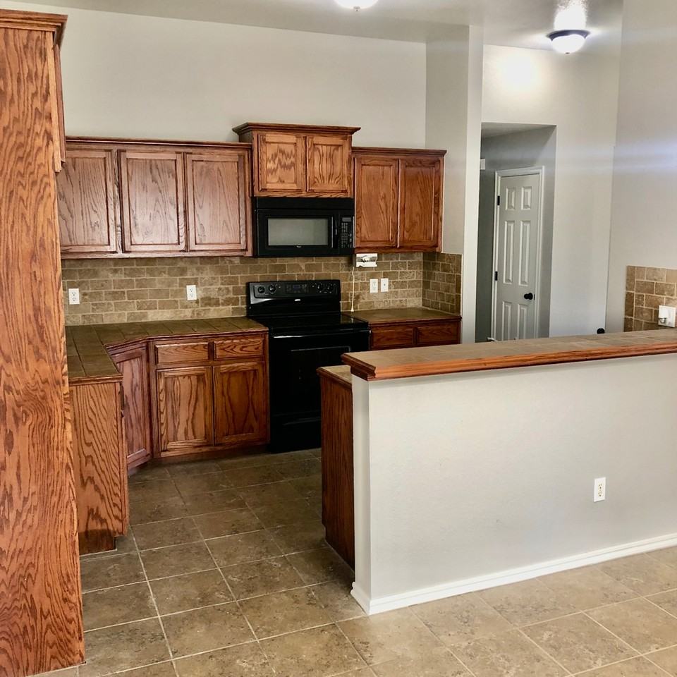 233 Spring Creek Rd #1 - Photo 4 of 15