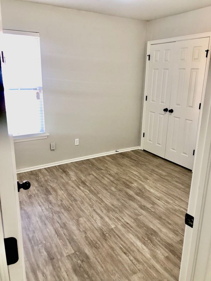 233 Spring Creek Rd #1 - Photo 6 of 15