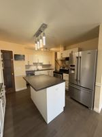 featured image of 18 Marchant Cres