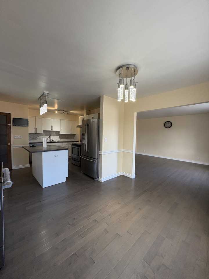 18 Marchant Cres - Photo 4 of 19