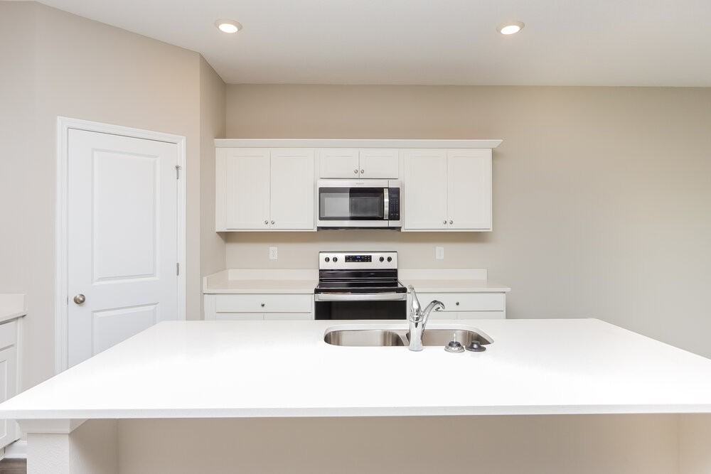 939 Kelly Fern Loop - Photo 7 of 17