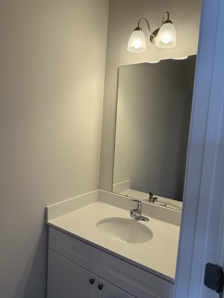 3984 Pendragon Cir #1 - Photo 6 of 22