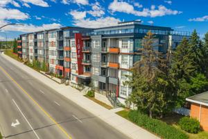 featured image of 2410 33 Ave Sw