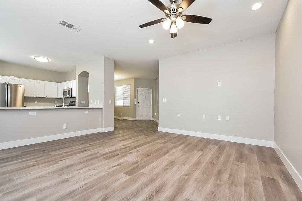 7648 Certitude Ave - Photo 4 of 17