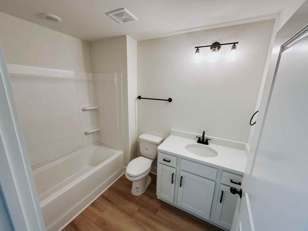 341 Woods Rd #A - Photo 6 of 9