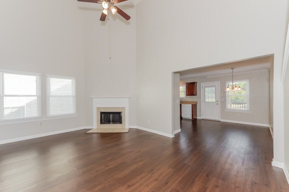 2809 Windcrest Trl - Photo 5 of 17