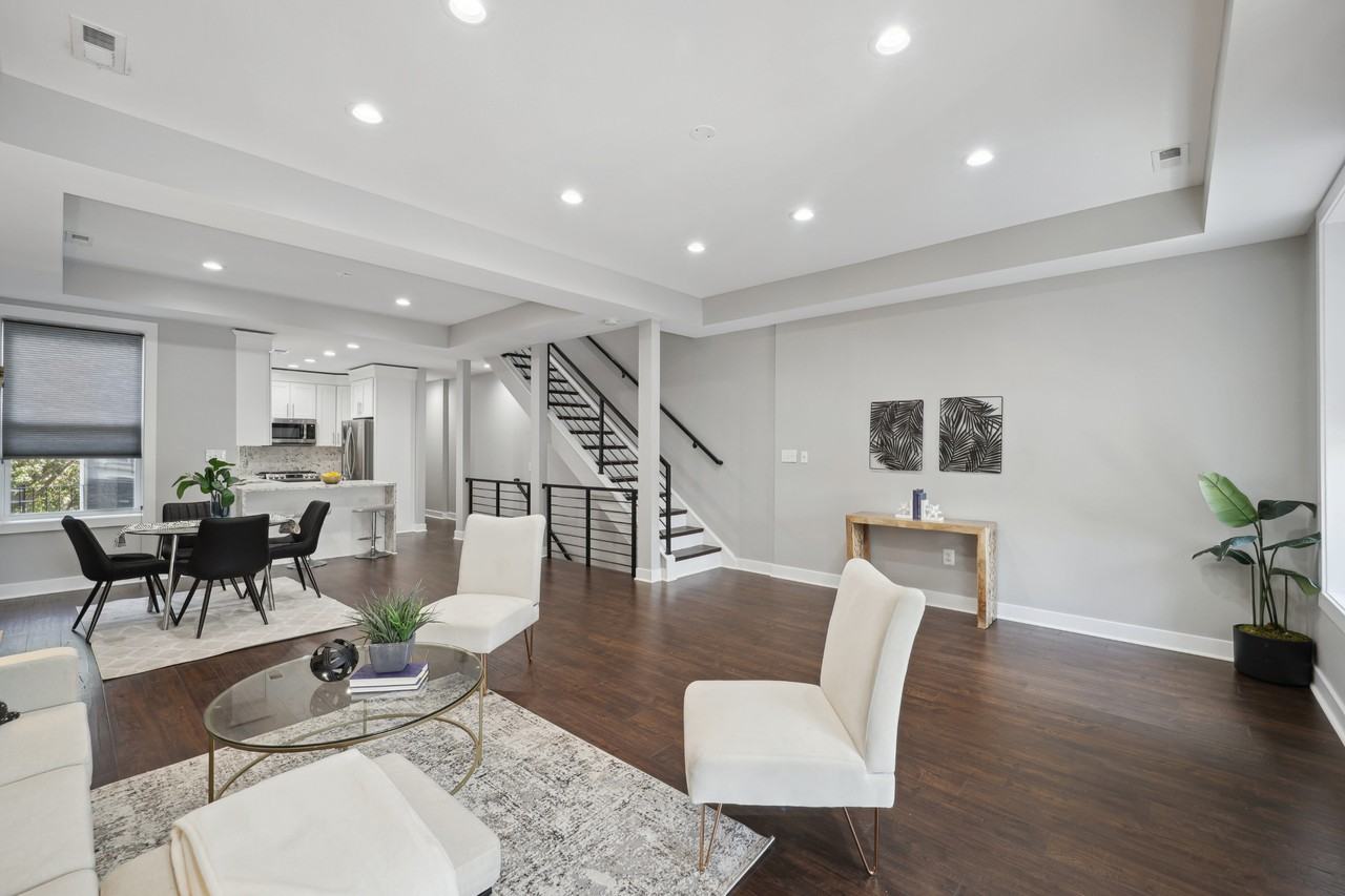 48 New York Ave Nw #1 - Photo 3 of 31