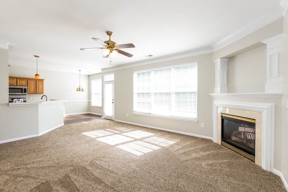 7027 Merrymount Ct - Photo 4 of 19