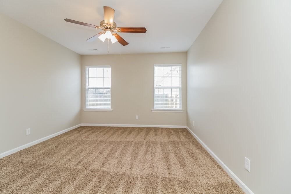 2115 Montgomery Ln - Photo 7 of 15