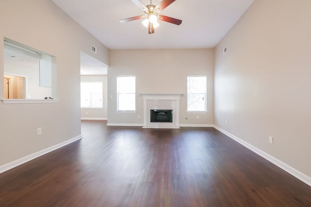 172 Regency Park Dr - Photo 5 of 16