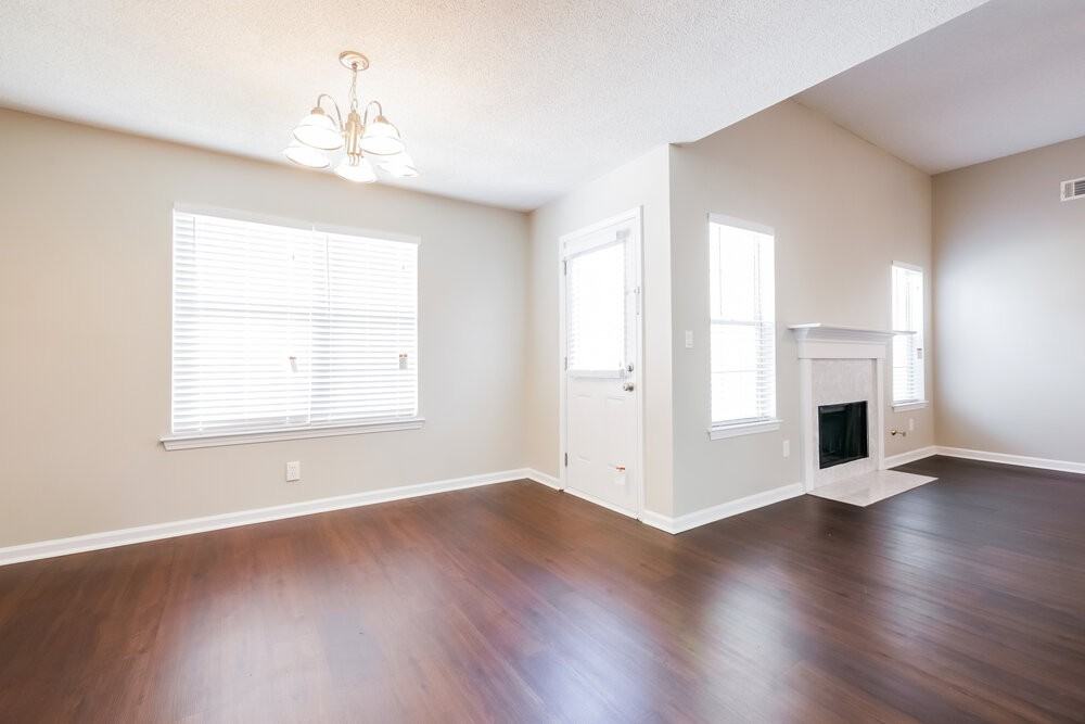 172 Regency Park Dr - Photo 6 of 16