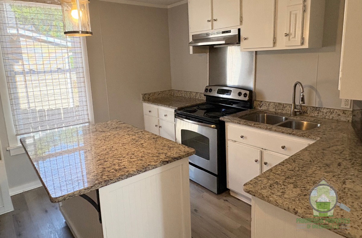 520 Perry Ave #1 - Photo 3 of 14
