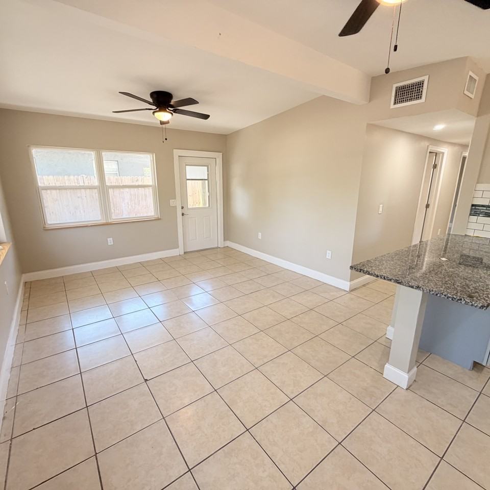 2245 17th Ave S #1 - Photo 6 of 19