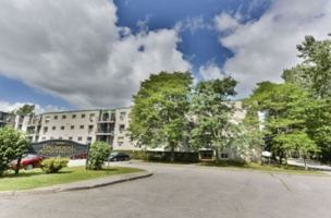 featured image of 1 Balmoral Pl