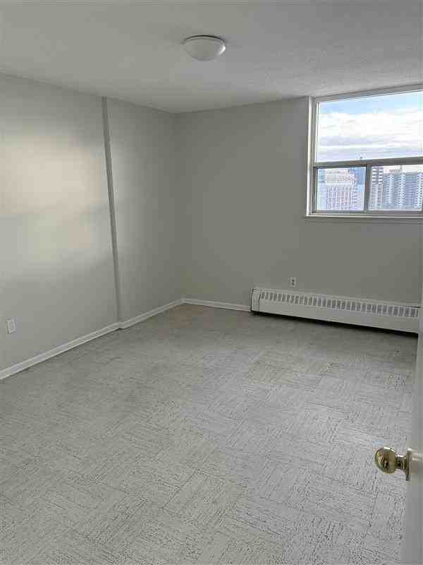 2900 Jane Street - Photo 5 of 7