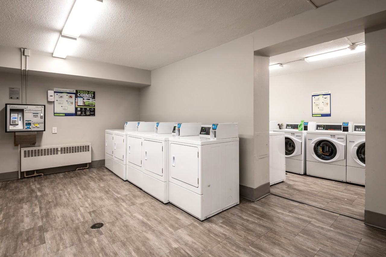 Harbour View Apartments Co - Photo 5 of 10