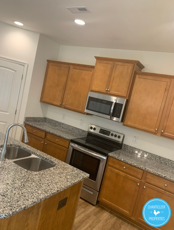 3512 Slippery Elm Dr #1 - Photo 3 of 32