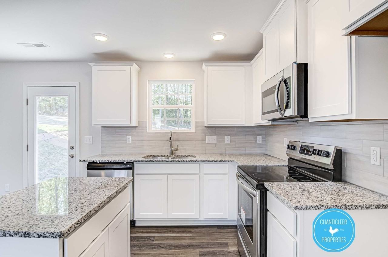 3155 Misty Ridge Dr #1 - Photo 6 of 31