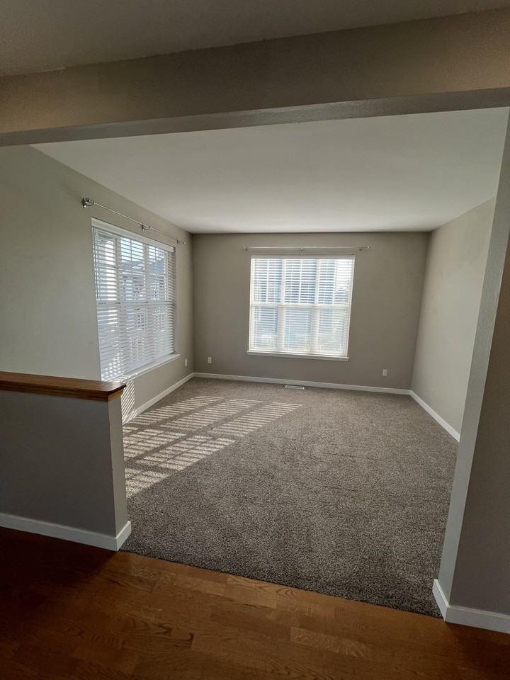 1341 Colony Ct #1 - Photo 7 of 37