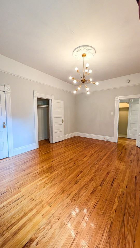 657 Castro St - Photo 5 of 17