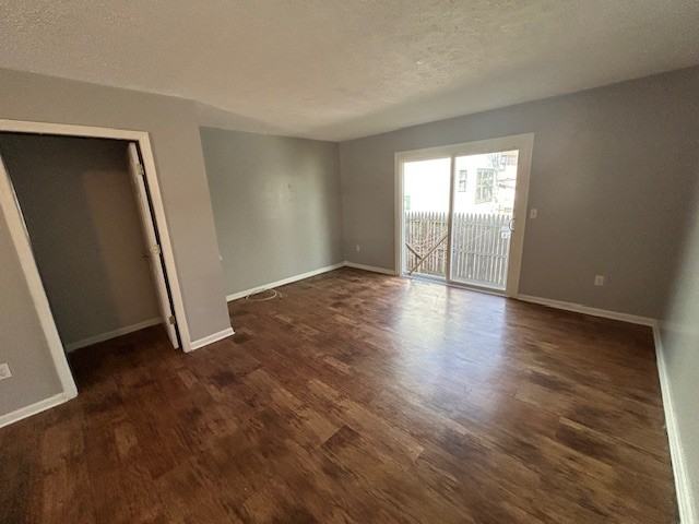 1118 Lake Ave #4 - Photo 3 of 9