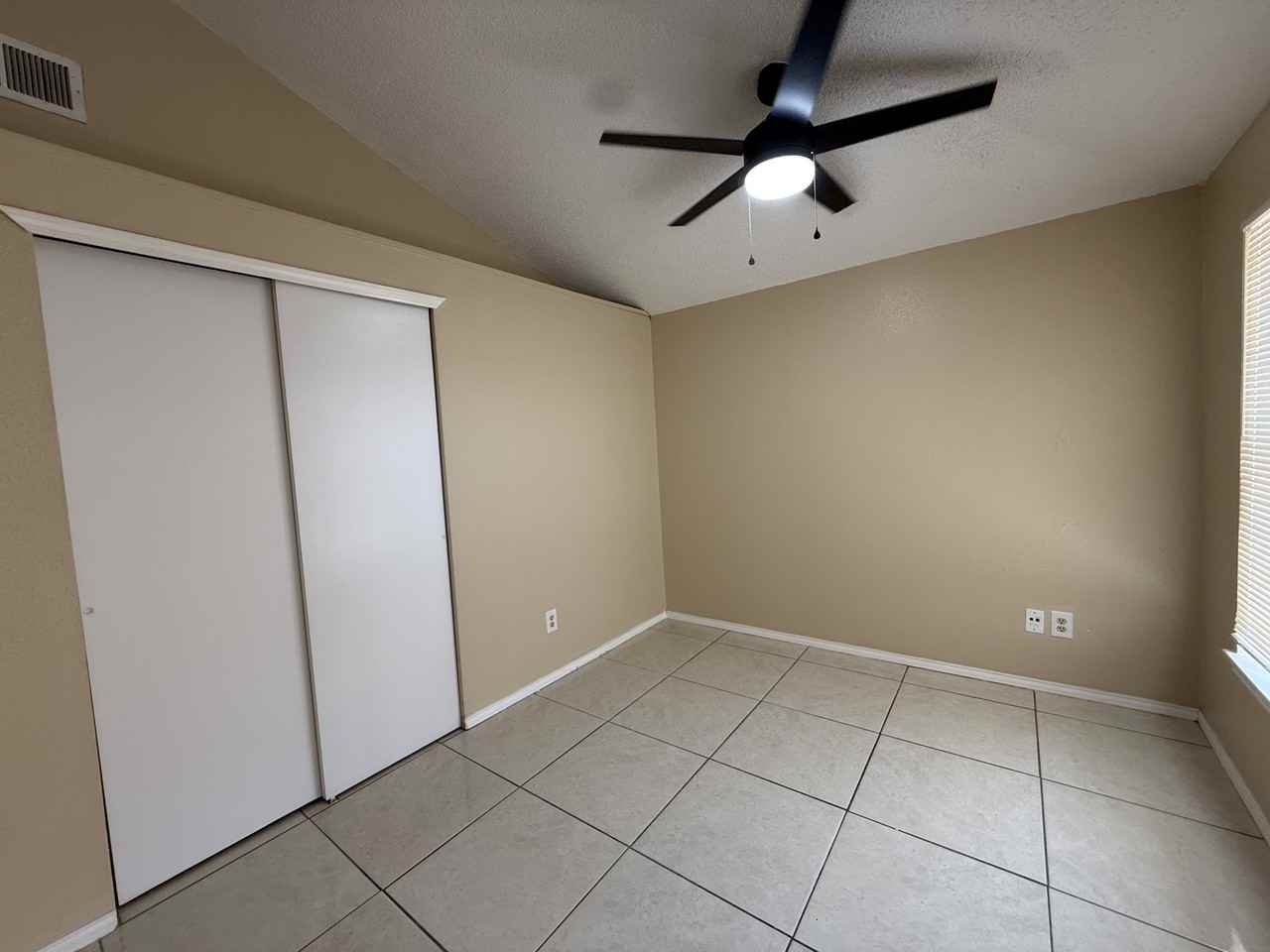 1524 Greg Powers Drive - 1Unit A #1 - Photo 6 of 25