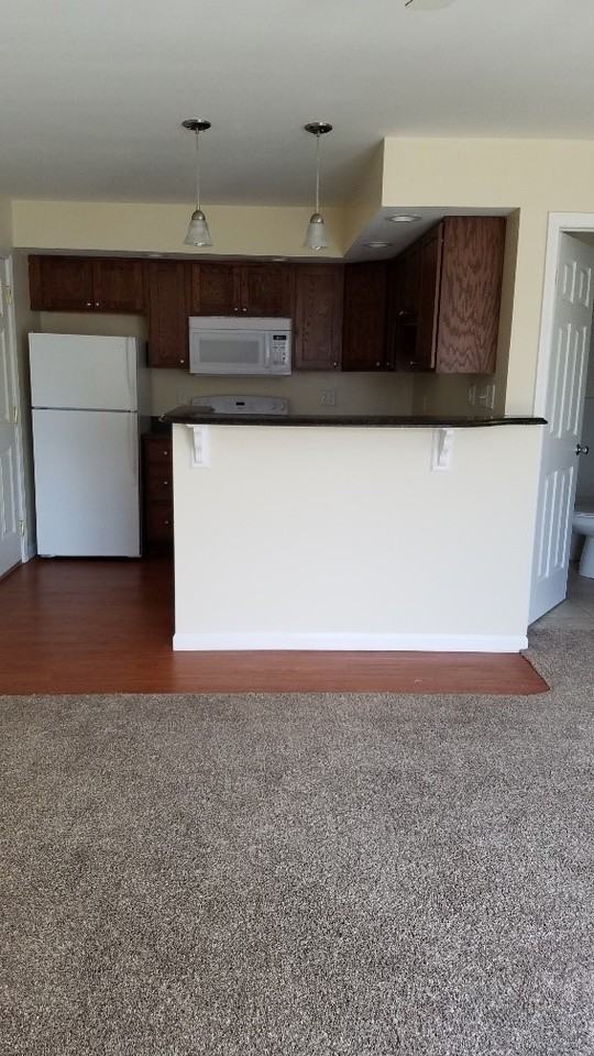 2703 N Jackson St #4 - Photo 2 of 12