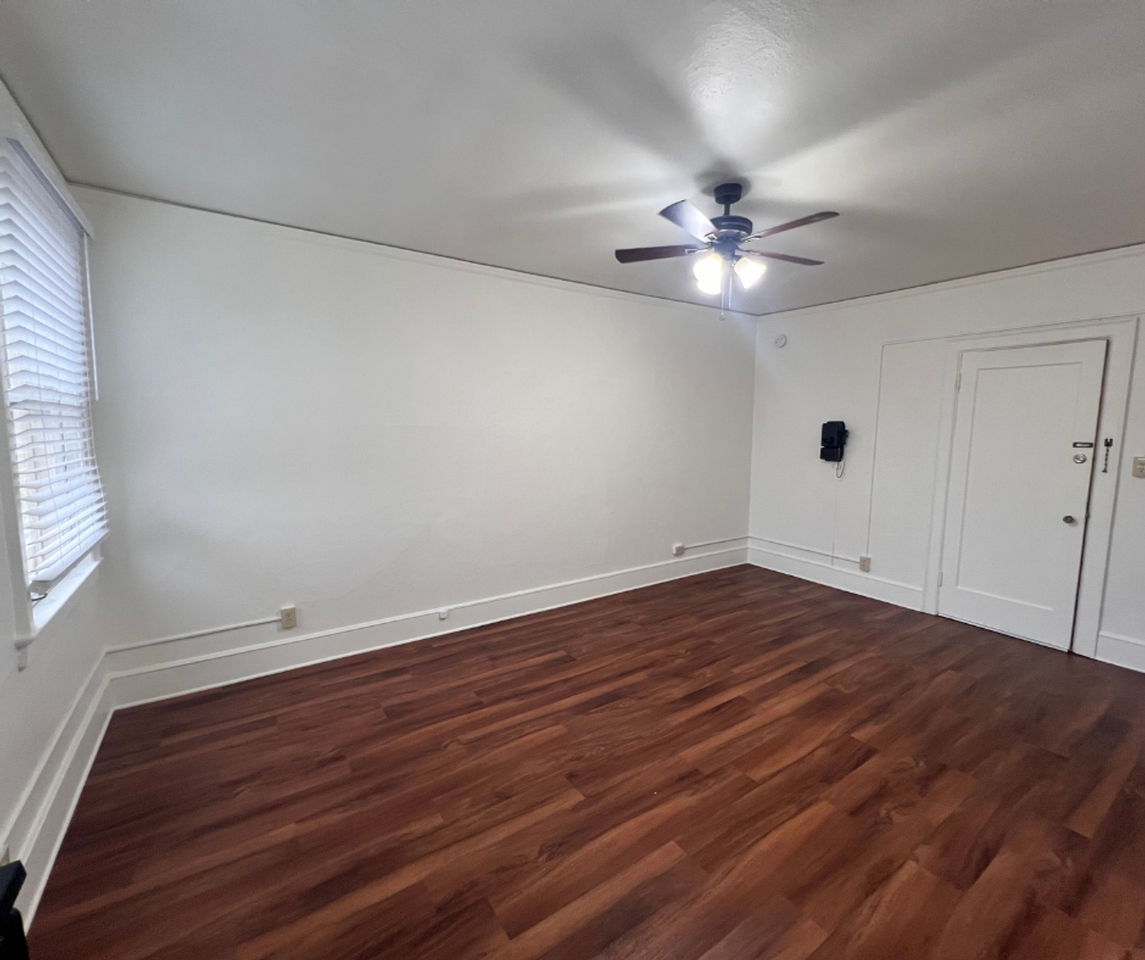 Morrison Street Apartments - Photo 7 of 8