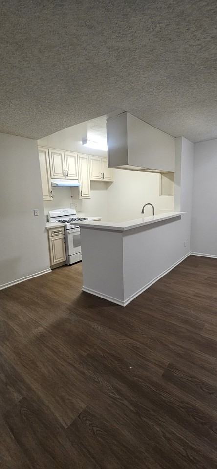 7320 Valmont St #7320-5 - Photo 4 of 31