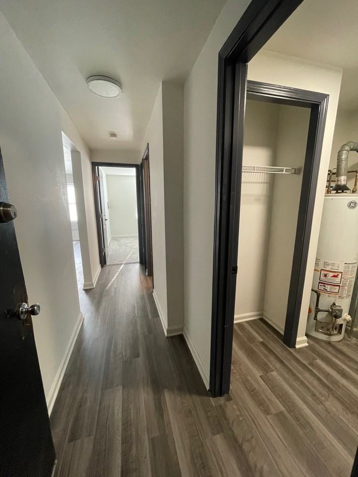 3574 E Main St Apt C7 #3574C7 - Photo 5 of 10