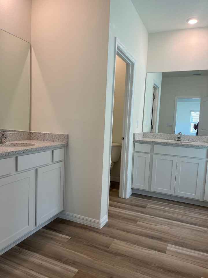 5305 Sw 52nd Ct - Photo 5 of 15