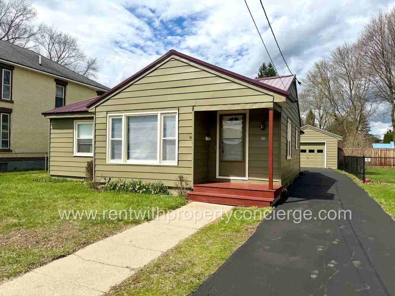 30 Randall St #1
